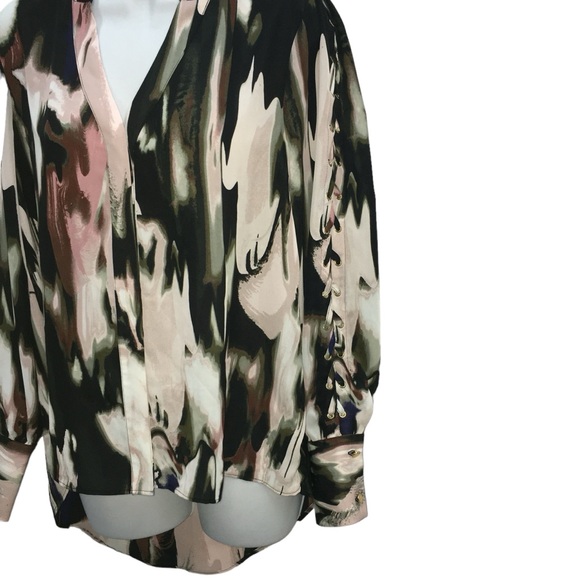 Jennifer Lopez  Multicolor Water Color Laced Sleeves Hi Lo Top - Women’s Small - Picture 11 of 16